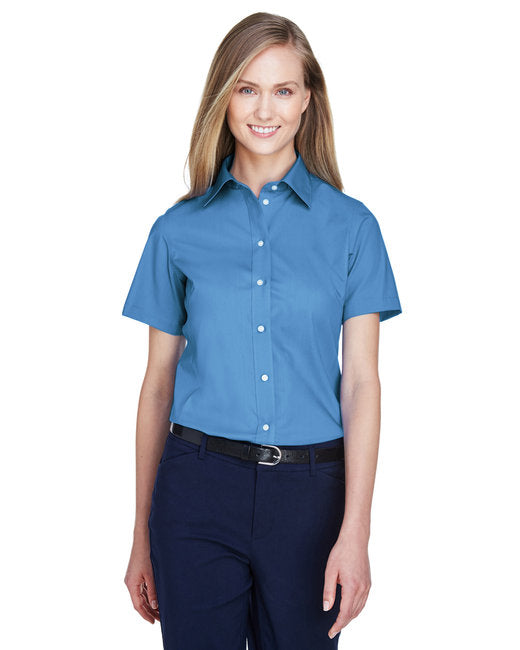 D620SW Devon & Jones Ladies' Crown Collection® Solid Broadcloth Short-Sleeve Woven Shirt