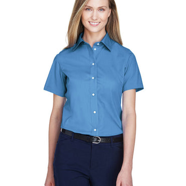 D620SW Devon & Jones Ladies' Crown Collection® Solid Broadcloth Short-Sleeve Woven Shirt