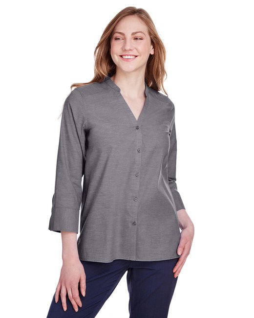 DG562W Devon & Jones Ladies' Crown Collection® Stretch Pinpoint Chambray 3/4 Sleeve Blouse