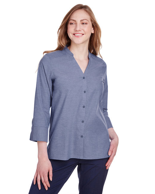 DG562W Devon & Jones Ladies' Crown Collection® Stretch Pinpoint Chambray 3/4 Sleeve Blouse